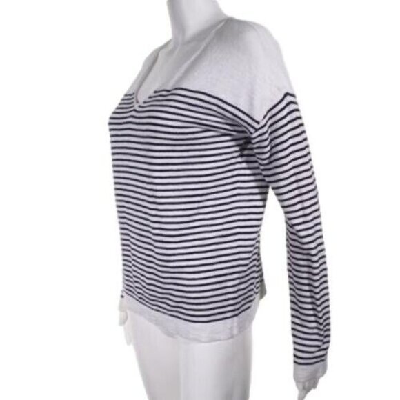 Gap Sweater Women Size Small  V Neck Striped Long Sleeve Black White Pullover - Picture 2 of 11